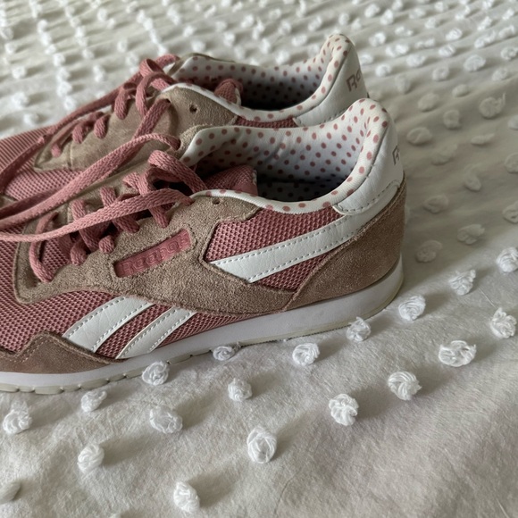 Reebok Womens Royal Ultra SL Pink Retro Classic Casual Sneaker Shoes Size US 7.5 - Picture 2 of 10